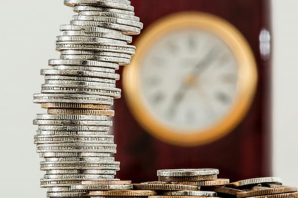 炒期货黄金在高点多少进入合适